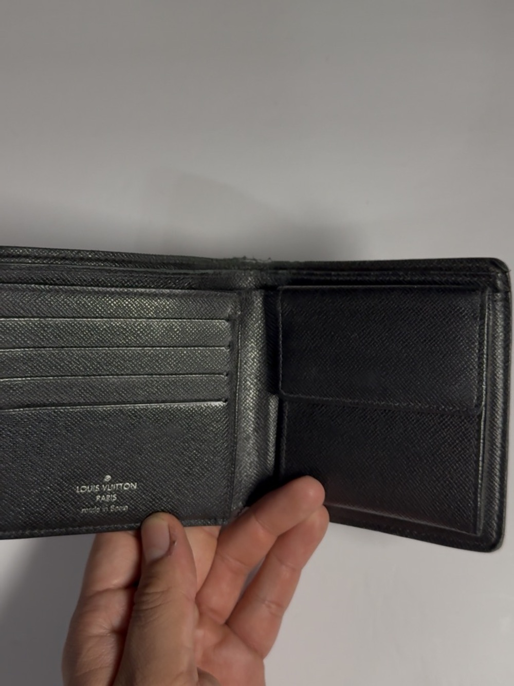 Louis Vuitton Black Men's Bifold Card & Coin Wallet